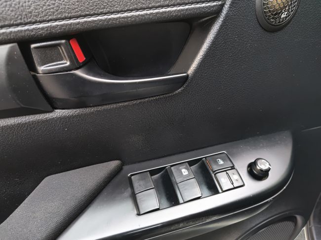 Toyota Hilux 2.5 D-4D Cabina Doble GX Aire acond.  - Foto 22