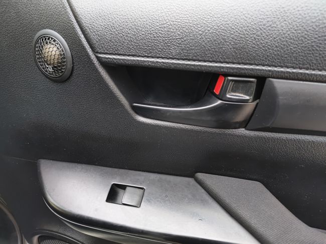 Toyota Hilux 2.5 D-4D Cabina Doble GX Aire acond.  - Foto 23