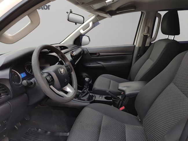 Toyota Hilux 2.5 D-4D Cabina Doble GX Aire acond.  - Foto 9