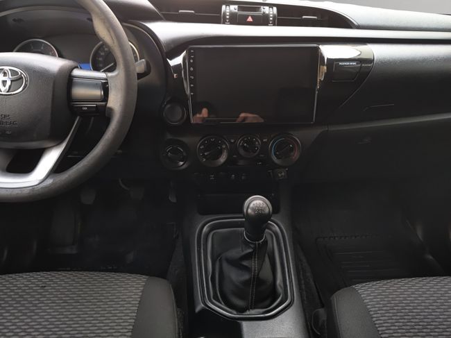 Toyota Hilux 2.5 D-4D Cabina Doble GX Aire acond.  - Foto 20