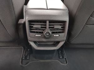 Peugeot 3008 1.5 BlueHDi 96kW (130CV) S&S Allure  - Foto 21