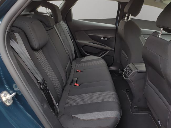 Peugeot 3008 1.5 BlueHDi 96kW (130CV) S&S Allure  - Foto 8