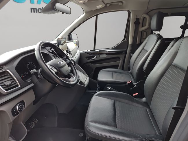 Ford Tourneo Custom 2.0 EcoBlue 136kW (185CV) L1 Sport Auto  - Foto 17