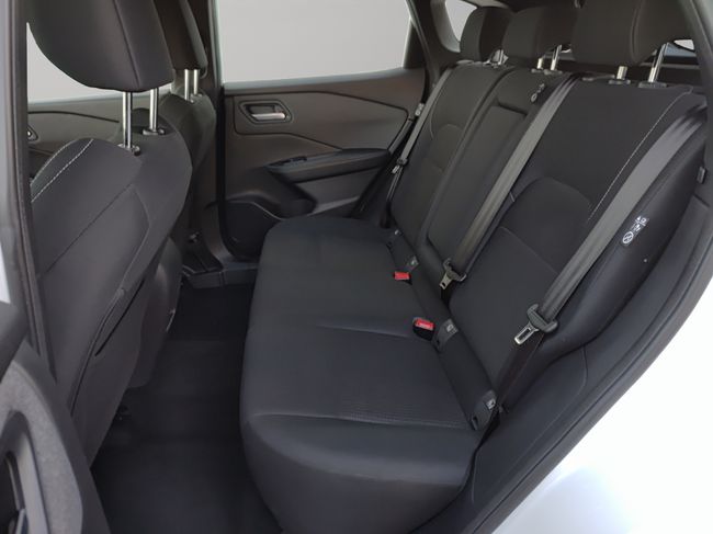 Nissan Qashqai DIG-T 116kW CVT N-Connecta  - Foto 17