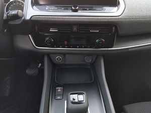 Nissan Qashqai DIG-T 116kW CVT N-Connecta  - Foto 21