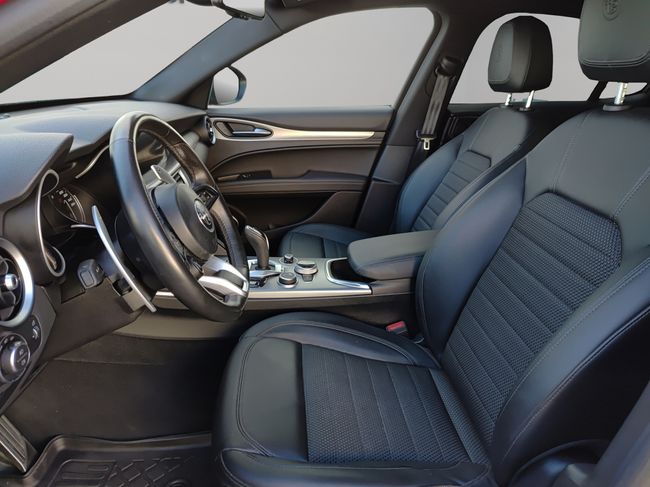 Alfa Romeo Stelvio 2.2 Diesel 140 kW (190 CV) Sprint Q4  - Foto 9