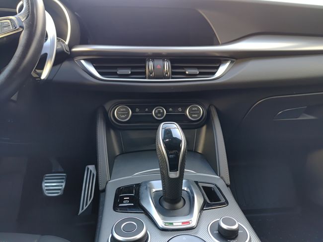 Alfa Romeo Stelvio 2.2 Diesel 140 kW (190 CV) Sprint Q4  - Foto 20