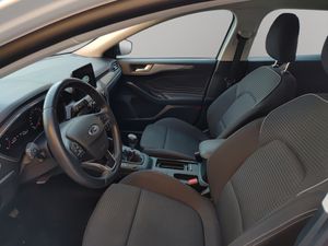 Ford Focus Sportbreak Trend+ 1.5 EcoBlue 88 kW (120 CV)  - Foto 9