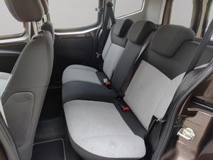 Fiat Qubo QUBO Lounge 1.3 Multijet 80 CV  - Foto 17