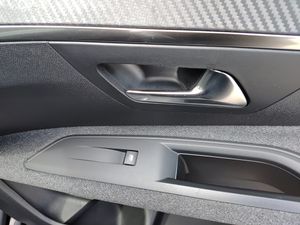 Peugeot 3008 Active BlueHDi 130 S&S  - Foto 23