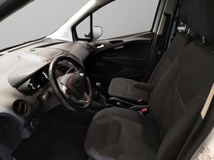 Ford Transit Courier Van  - Foto 9
