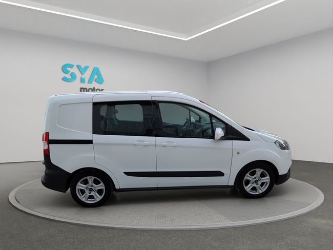 Ford Transit Courier Kombi Ambiente 1.5 TDCi 74 kW  - Foto 15