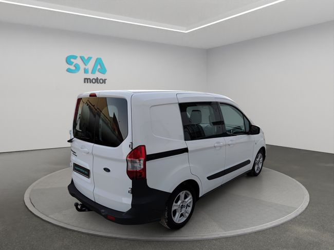 Ford Transit Courier Kombi Ambiente 1.5 TDCi 74 kW  - Foto 6