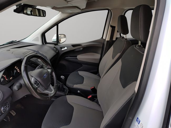 Ford Transit Courier Kombi Ambiente 1.5 TDCi 74 kW  - Foto 8