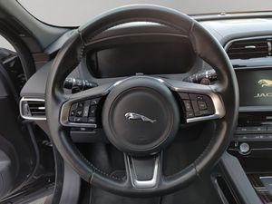 Jaguar F-Pace 3.0 TDV6 221 kW  - Foto 20