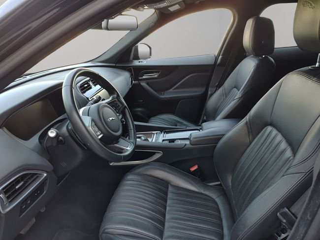 Jaguar F-Pace 3.0 TDV6 221 kW  - Foto 9