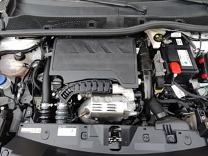 Peugeot 2008 Active BlueHDi 110  - Foto 21