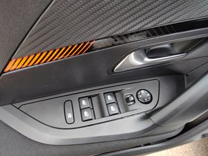 Peugeot 2008 Active BlueHDi 110  - Foto 19