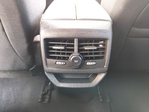 Peugeot 3008 Active Pack Plug-In Hybrid 225 e-EAT8  - Foto 21