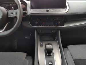 Nissan Qashqai DIG-T 116 kW  - Foto 20