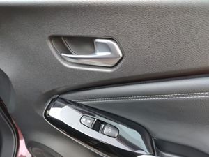 Nissan Juke DIG-T 84 kW  - Foto 21