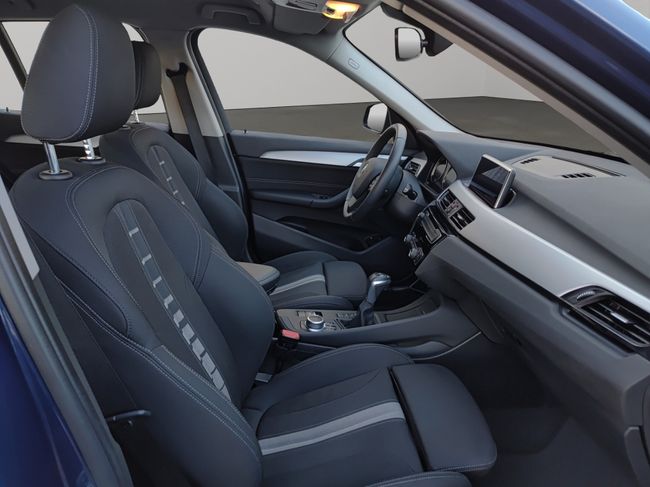 BMW X1 xDrive25e  - Foto 18
