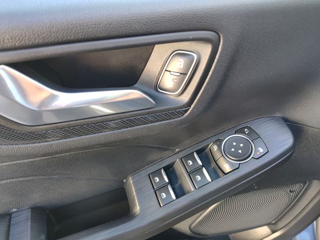 Ford Kuga ST-Line 1.5 EcoBoost 110 kW  - Foto 22