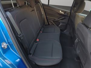 Ford Focus Berlina ST-Line 1.0 EcoBoost 92 kW  - Foto 9