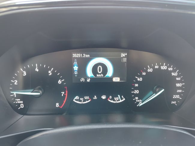 Ford Focus Sportbreak ST-Line 1.0 EcoBoost 92 kW  - Foto 25