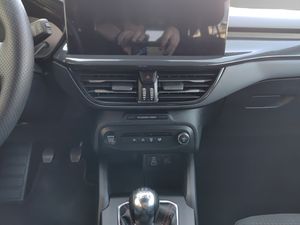 Ford Focus Sportbreak ST-Line 1.0 EcoBoost 92 kW  - Foto 21