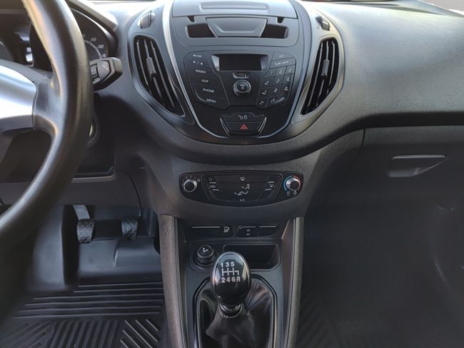 Ford Transit Courier Van  - Foto 19