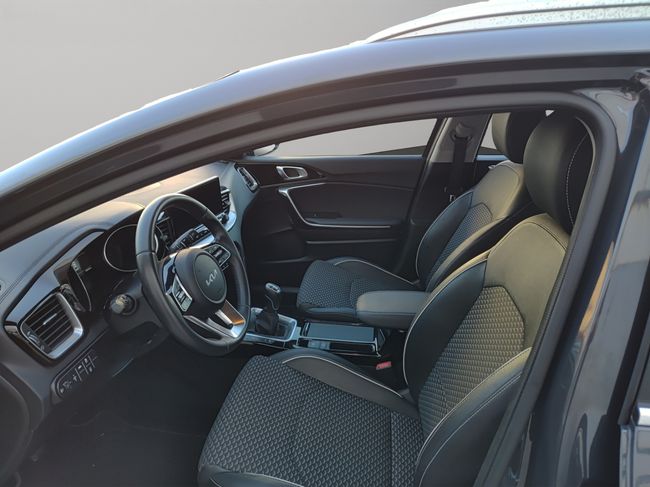Kia XCeed Drive 1.0 T-GDi 74 kW  - Foto 10