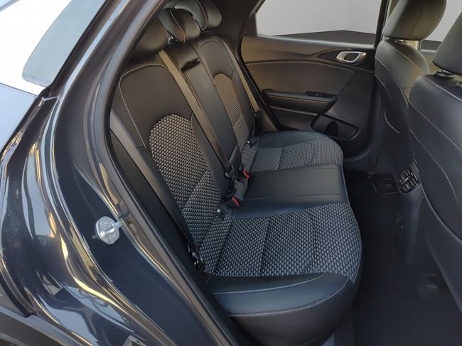 Kia XCeed Drive 1.0 T-GDi 74 kW  - Foto 9