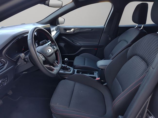Ford Focus Sportbreak ST-Line 1.0 EcoBoost 92 kW  - Foto 9