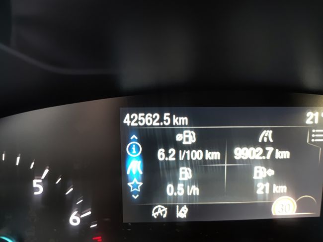 Ford Focus Sportbreak ST-Line 1.0 EcoBoost 92 kW  - Foto 25