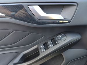 Ford Focus Sportbreak ST-Line 1.0 EcoBoost 92 kW  - Foto 22