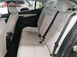 Mazda 3 2.0 SKYACTIV-X ZENITH-X SAFETY WHITE Sedán (180CV)  - Foto 13