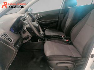 Hyundai i20 1.2 MPI 62kW (85CV) Klass  - Foto 11