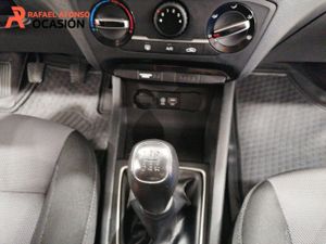 Hyundai i20 1.2 MPI Essence  - Foto 12