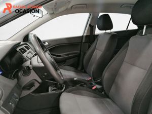 Hyundai i20 1.2 MPI Essence  - Foto 10