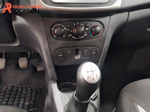 Dacia Sandero Laureate dCi 90  - Foto 12