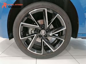 Skoda Kamiq 1.0 TSI 81kW (110CV) Sport MONTECARLO  - Foto 21