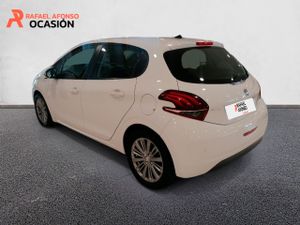Peugeot 208 5P Signature 1.2L PureTech 60KW (82CV)  - Foto 7