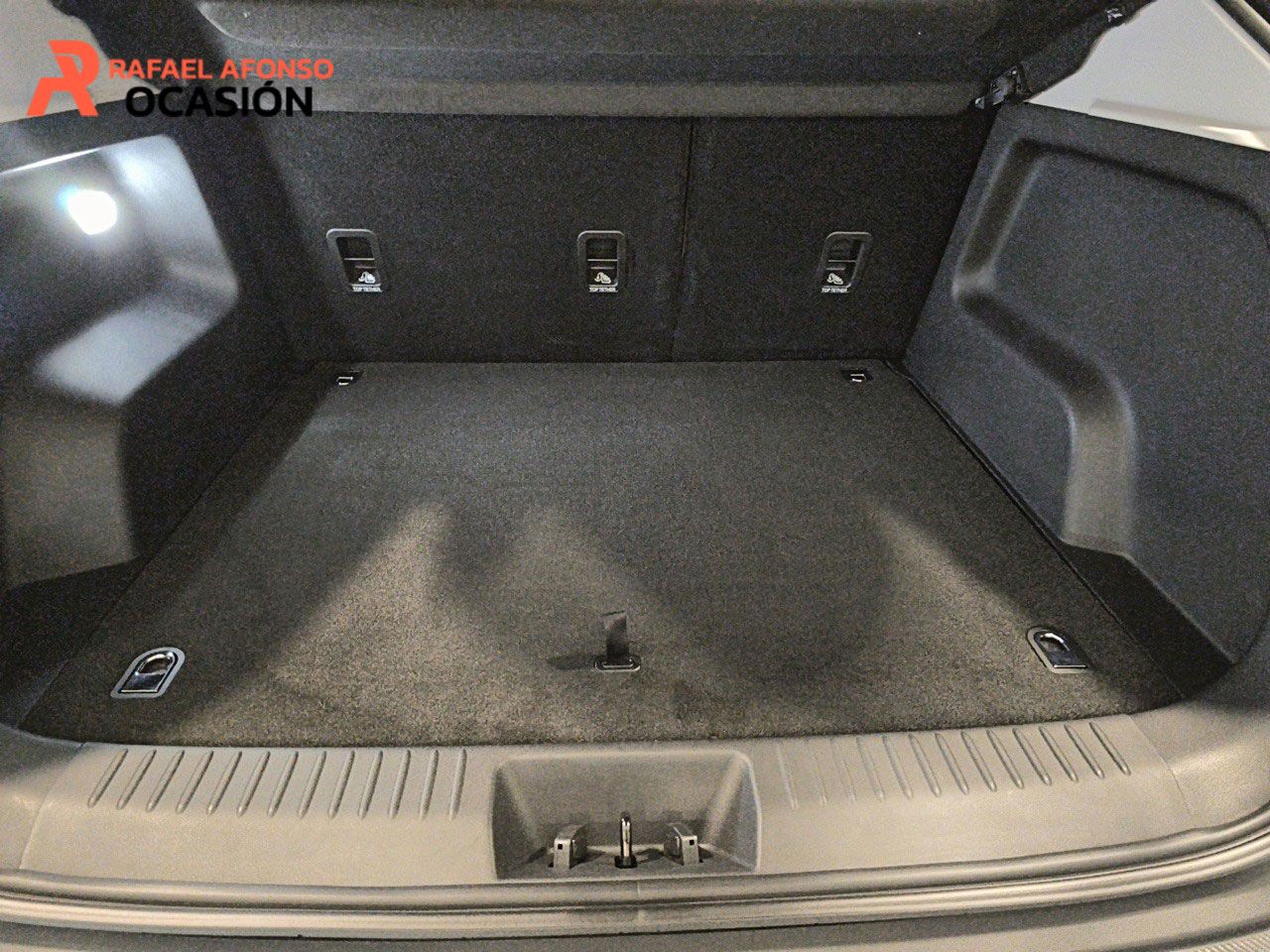 Omoda 5 MY25 - Premium 1.6 TGDI 108kW (145cv)  - Foto 11