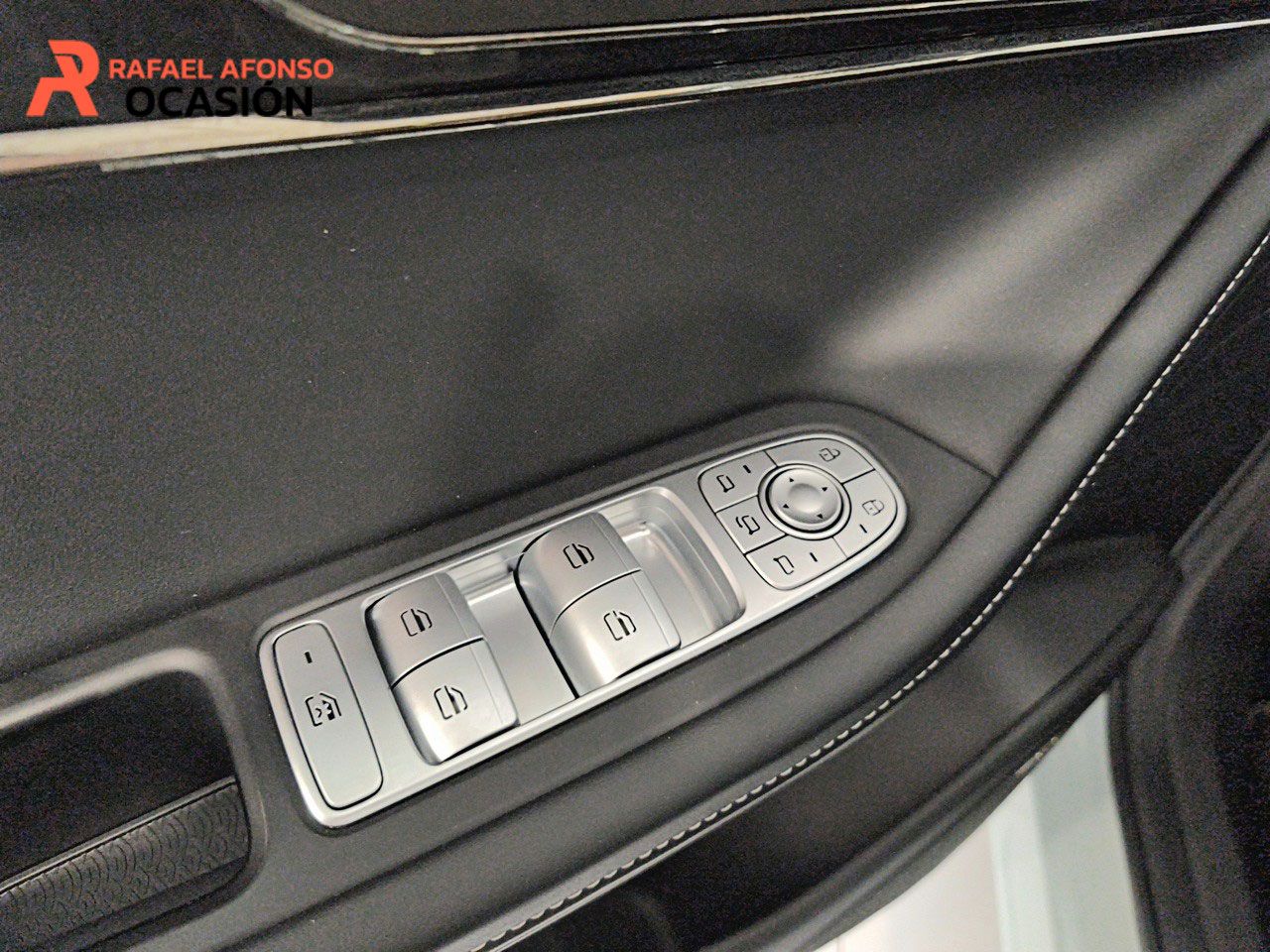 Omoda 5 MY25 - Premium 1.6 TGDI 108kW (145cv)  - Foto 17