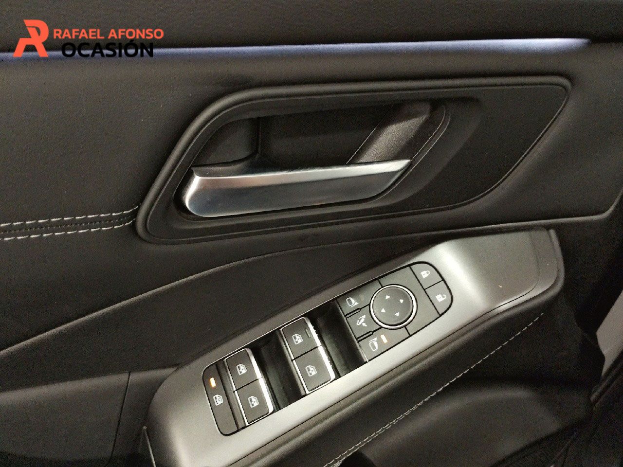 Nissan Qashqai N-CONECT HIBRIDO  - Foto 18