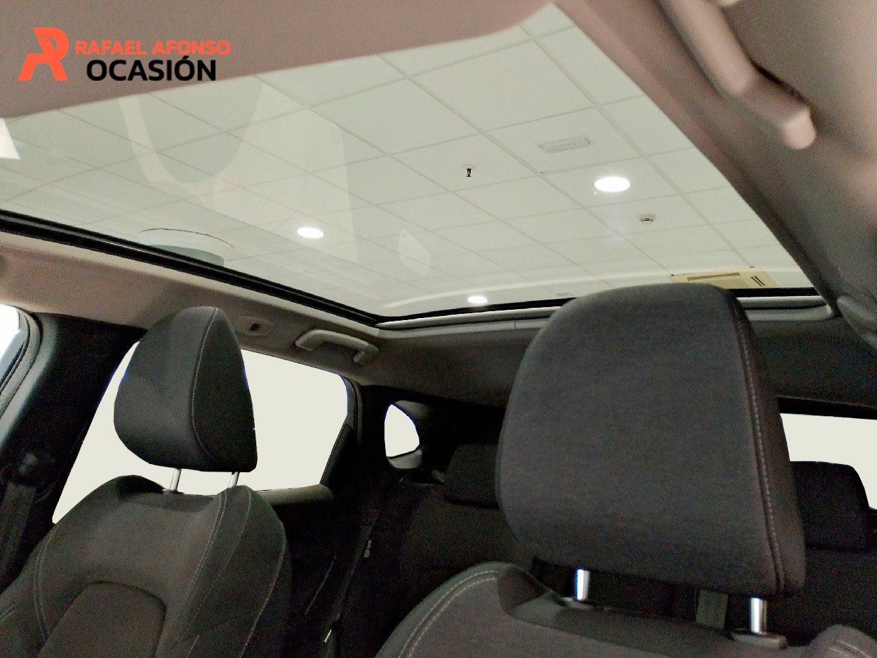 Nissan Qashqai N-CONECT  - Foto 14