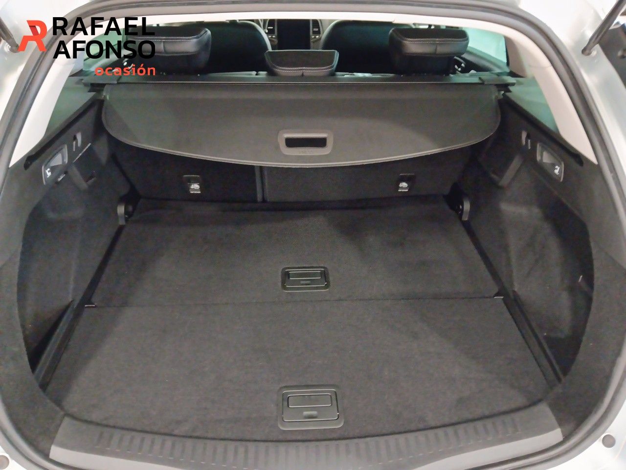 Renault Megane TECNO EDC  - Foto 8