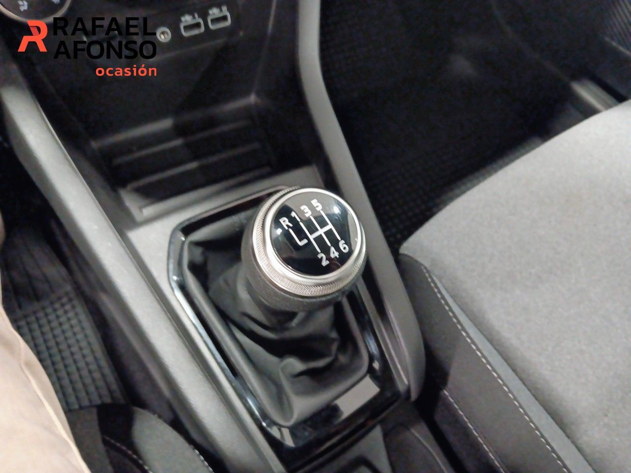 Renault Clio EVOLUTION  - Foto 11
