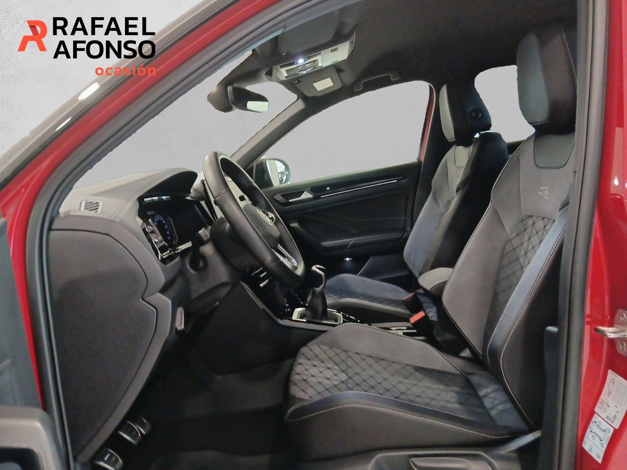 Volkswagen T-Roc T-Roc 1.0 TSI 81kW (110CV)  - Foto 9